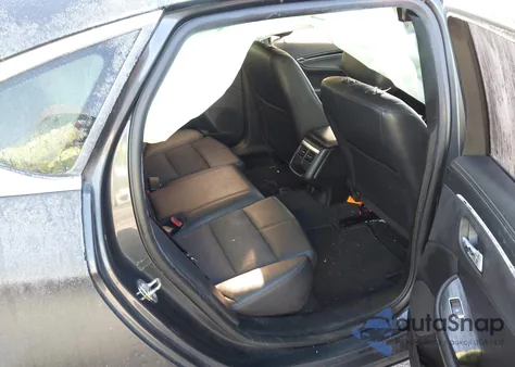 2019 Chevrolet Impala Lt z USA, uszkodzony, nr VIN 2G11Z5S39K9134585